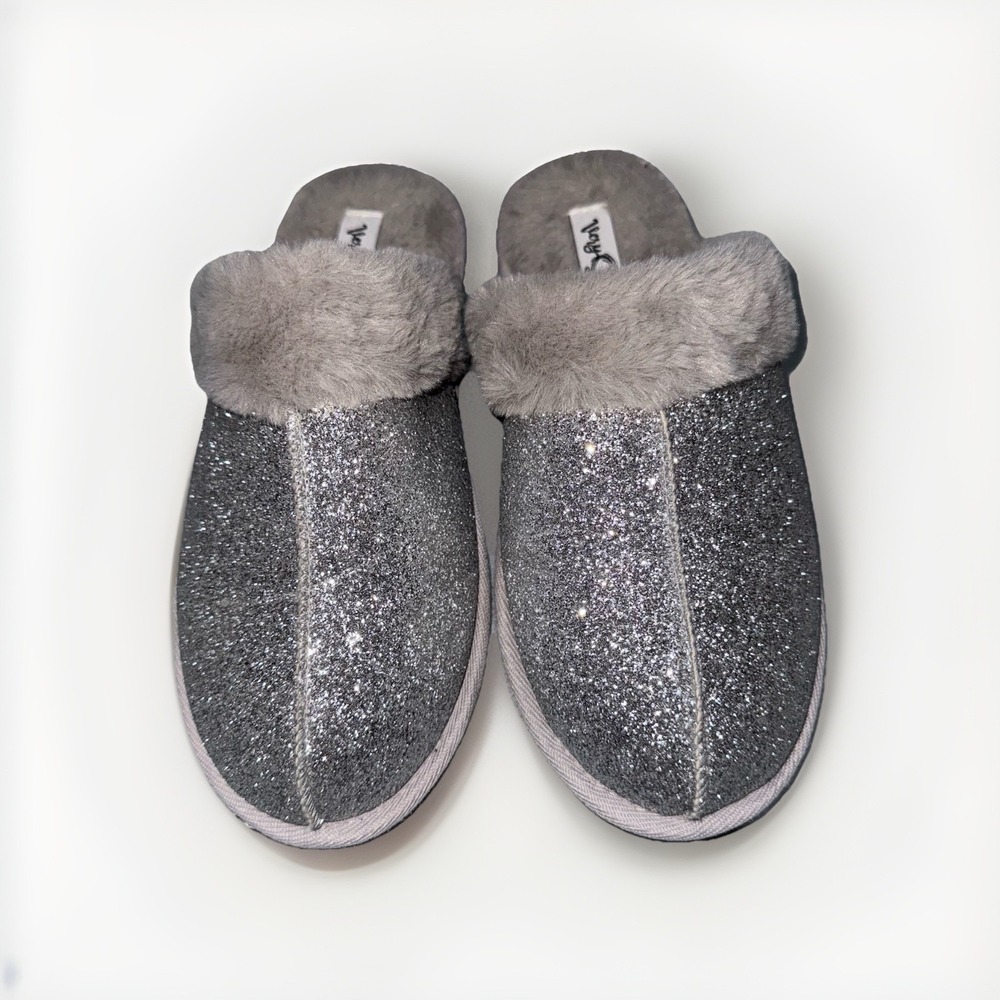 Very G Silver Glitter Slippers 7/8 Faux Fur Y2K Lounge Glam Cozy Winter Mule